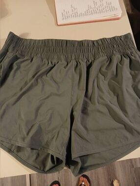 Members Mark NWOT Hunter Green Active Short Size XXL